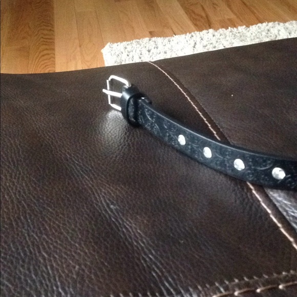 Belt - Picture 2 of 3